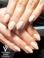 Meilleur vernis à ongles en gel beige clair Victoria VYNN 041