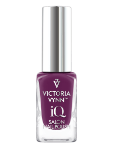 vernis à ongles prune