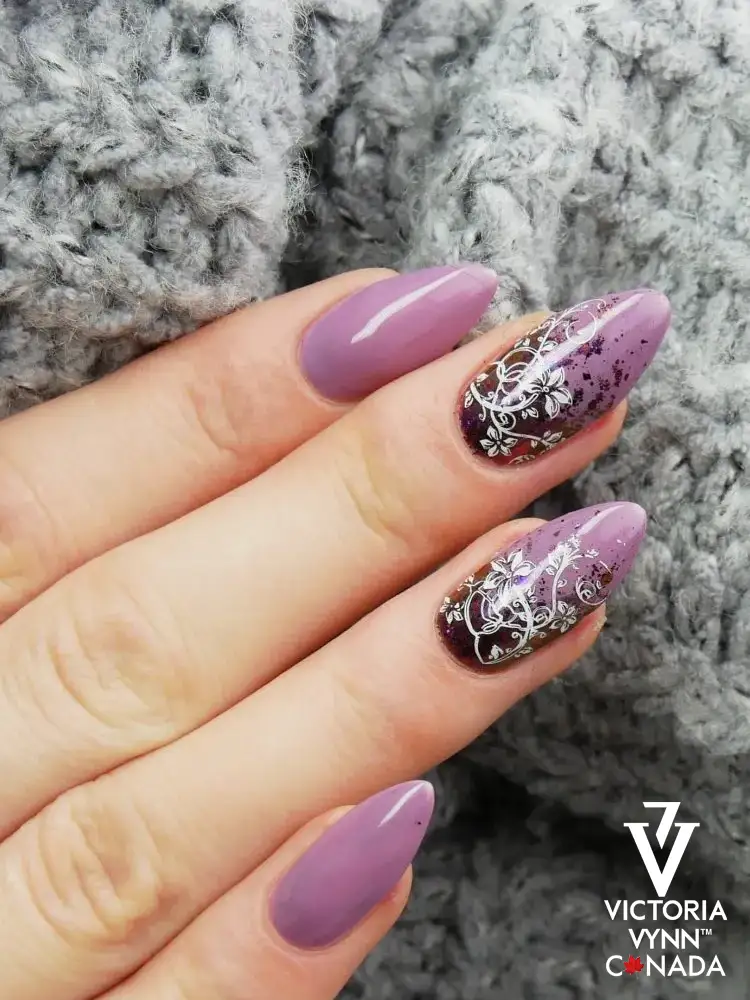 victoria vynn delicate glazed blueberry nails pure creamy no. 101