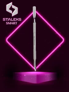 Pince à cuticules professionnel Staleks Smart 50 Type 6 Pince arrondie et lame courbée