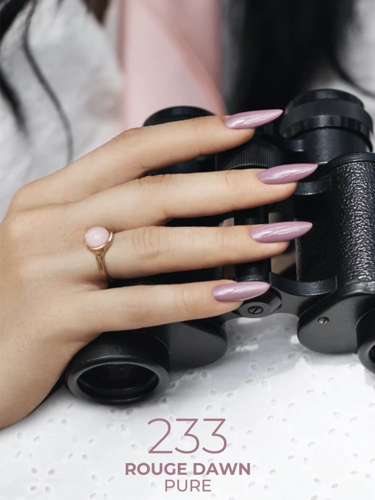 creamy pink gel polish