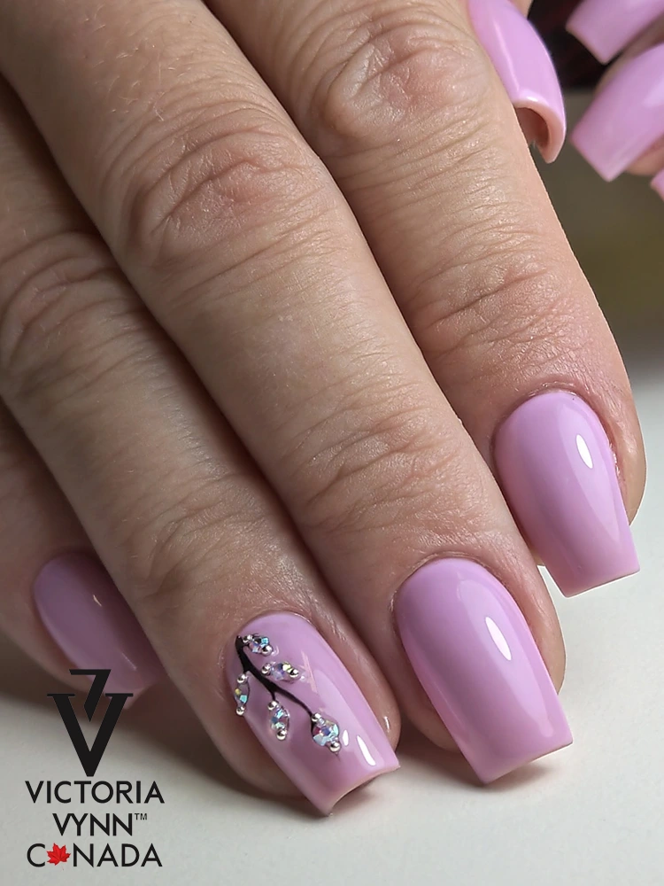 Best Pastel Violet Nails Victoria VYNN Pure Creamy Hybrid 081 Floral Whisper