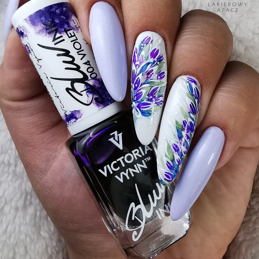 Marble Nails Blur Ink