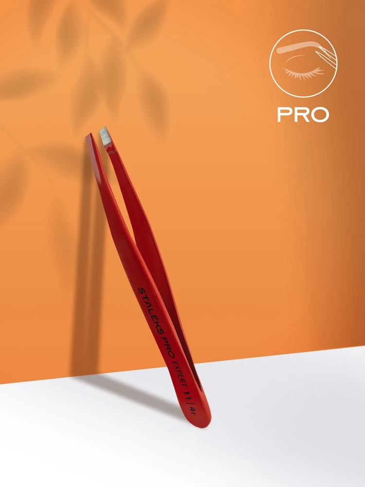 Eyebrow tweezers red EXPERT 11 TYPE 4r (narrow beveled)